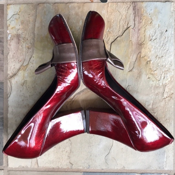 Audley London blood red patent leather architectural block heels - Picture 7 of 9